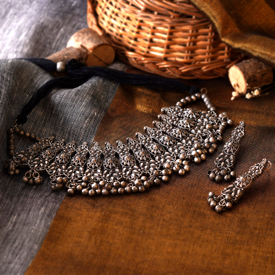 Antique Silver Polish Statement Choker Set